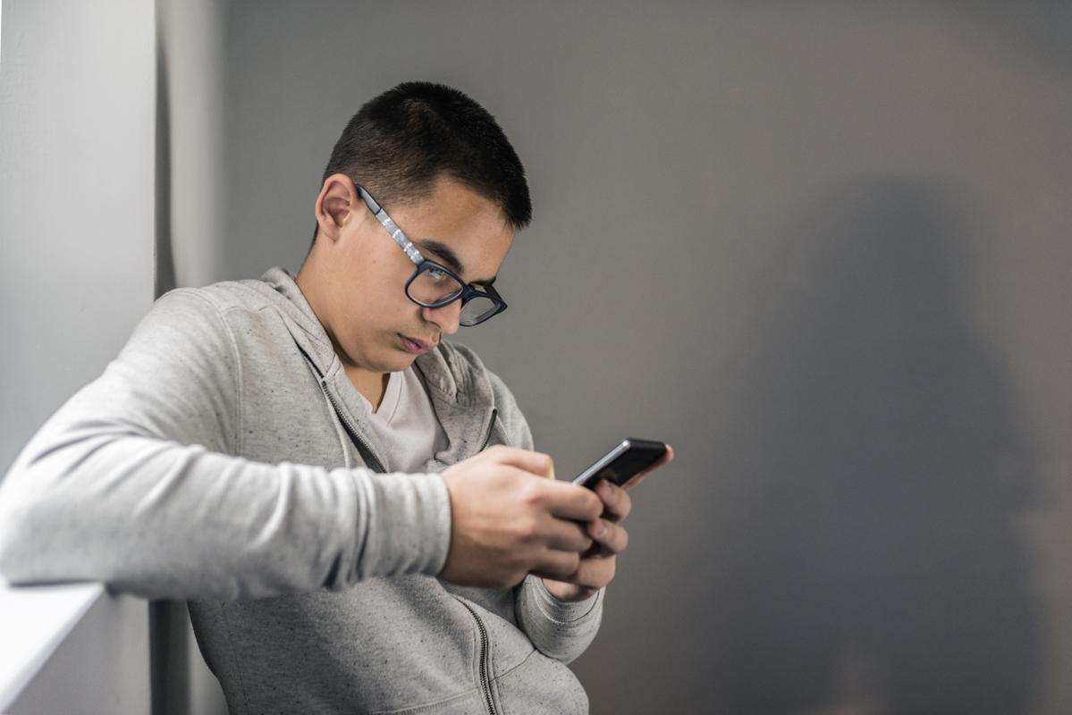 萍果手机贷：轻松购机，还款更无忧